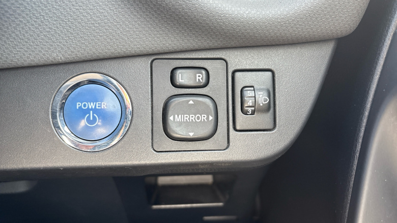 Toyota Yaris 1.5 Hybrid Sport 5dr CVT Hybrid Hatchback